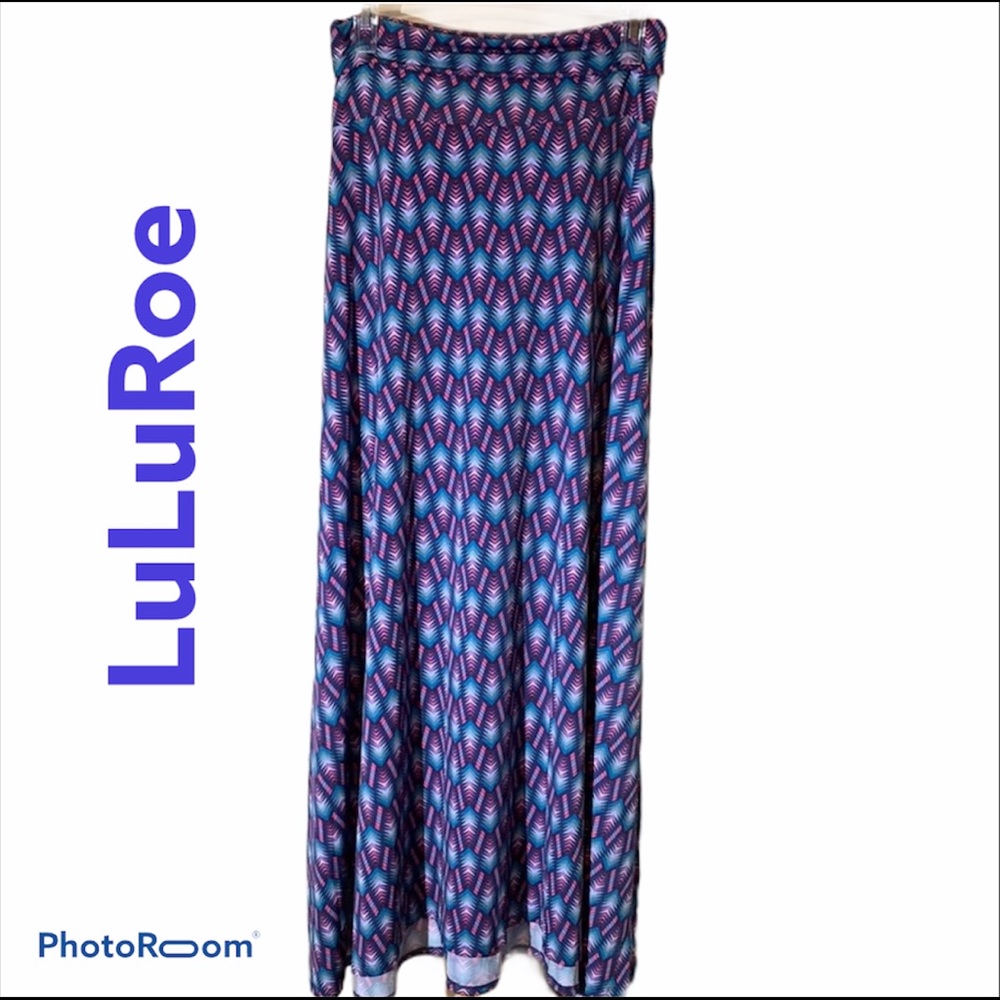 LuLaRoe Maxi XS skirt fits like a M or L